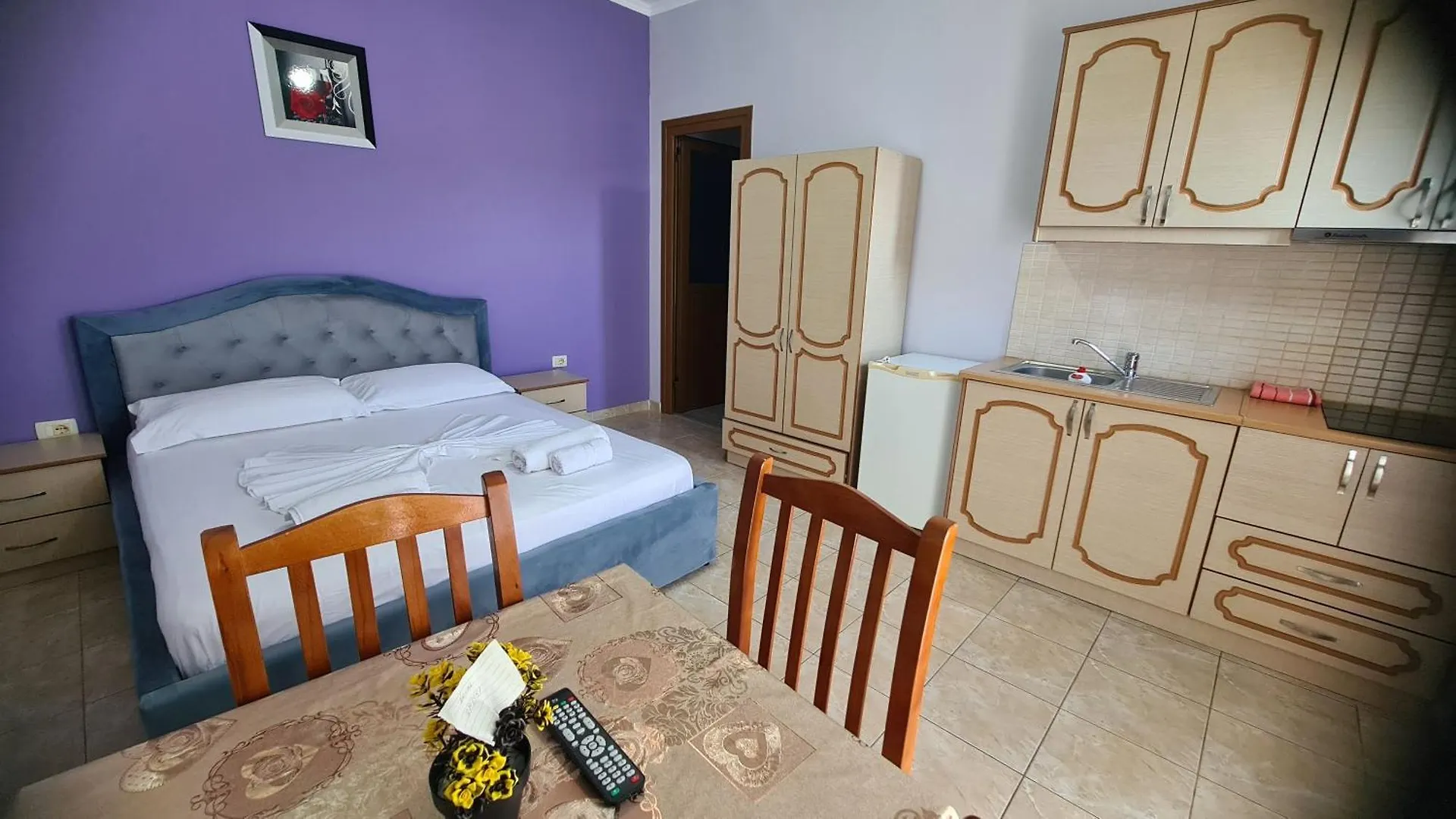 아파트호텔 Villa Reshat Caca 사밀
