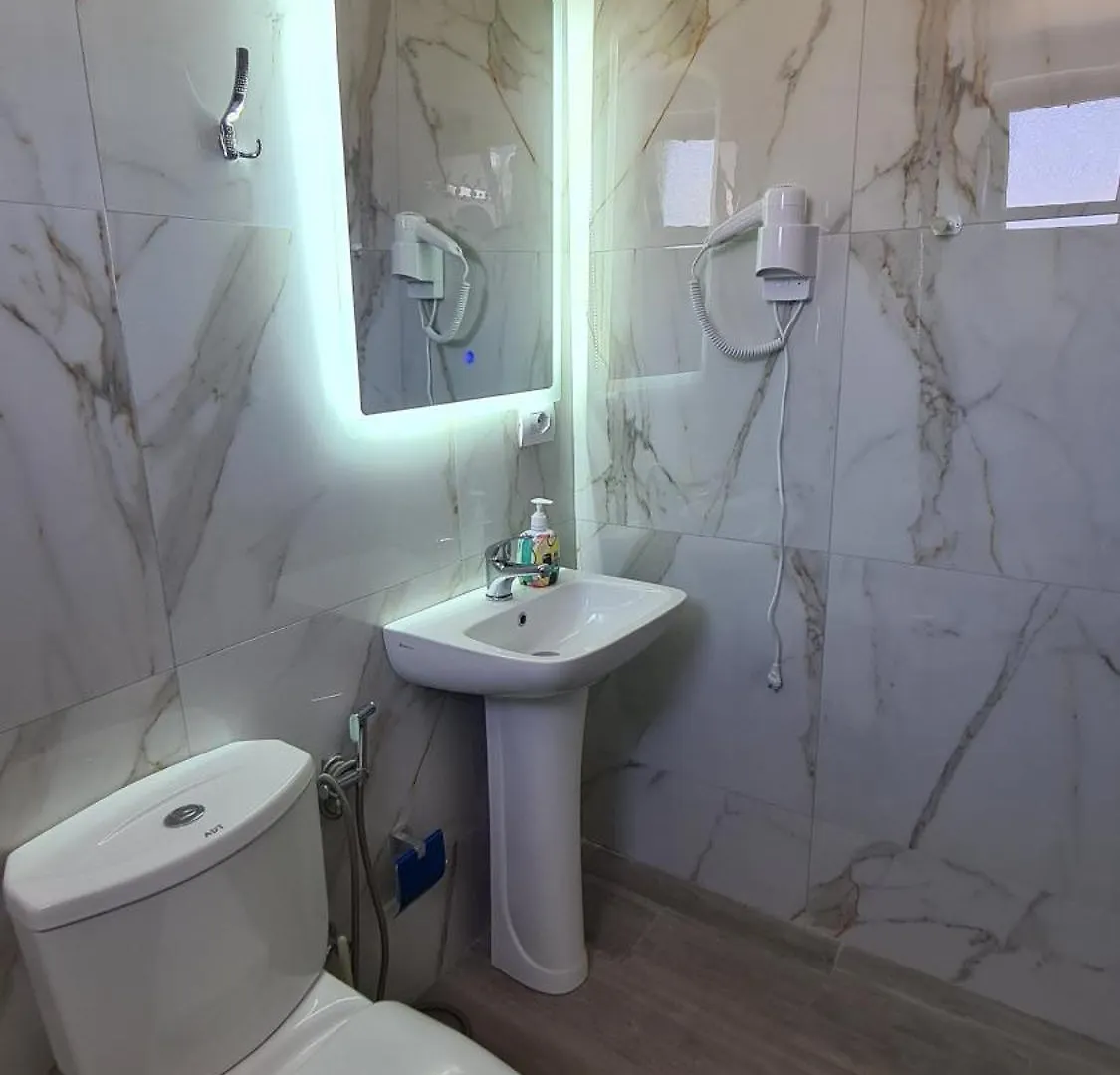 Villa Reshat Caca 사밀 아파트호텔